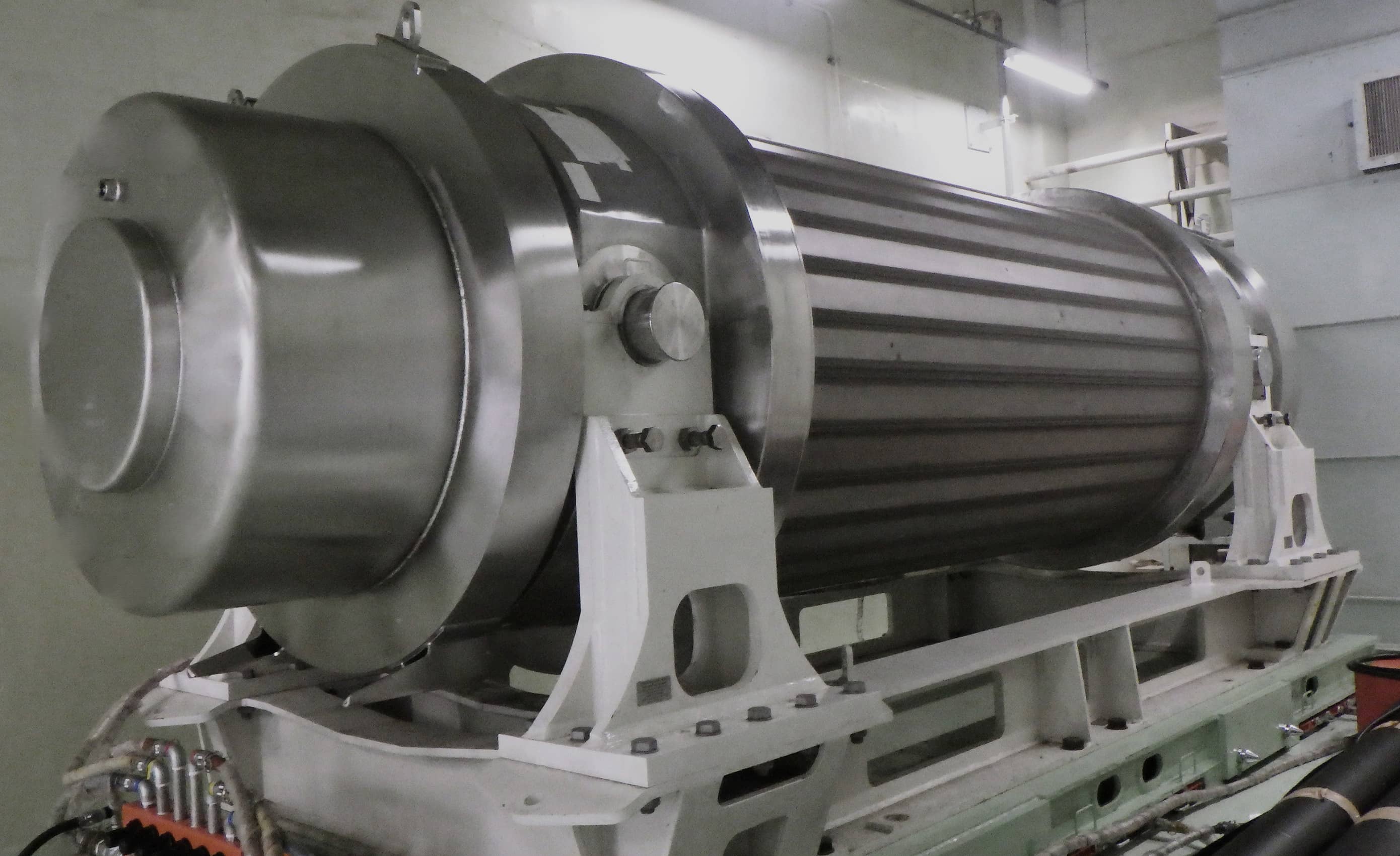 NUCLEAR PACKAGES and transportation services
